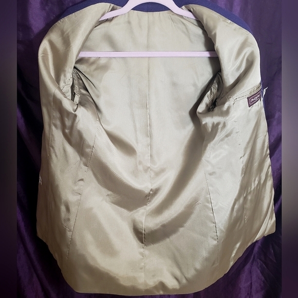 Elegant Stylish Vibrant Purple 100% Camel Hair Coat by Woolf Brothers - Picture 13 of 13